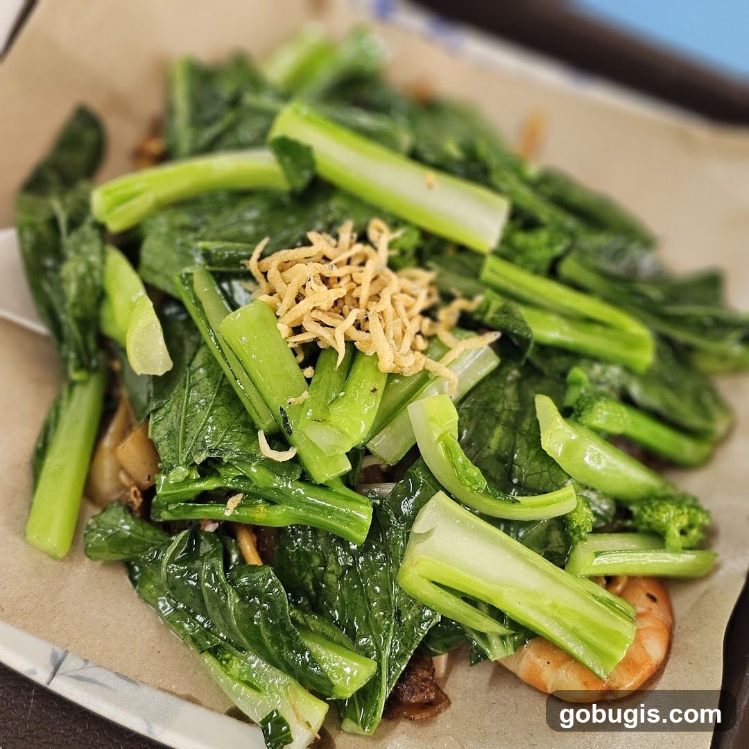 Stir-fried Noodles with Vegetables and Shrimp