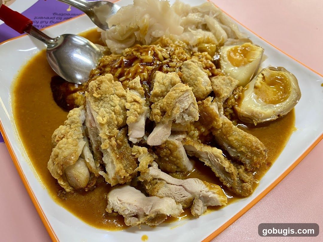 Fried Chicken Rice with Braised Egg