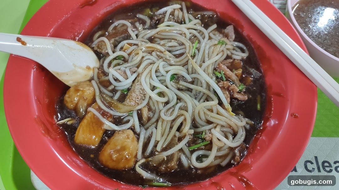 Noodles with Meat and Tofu