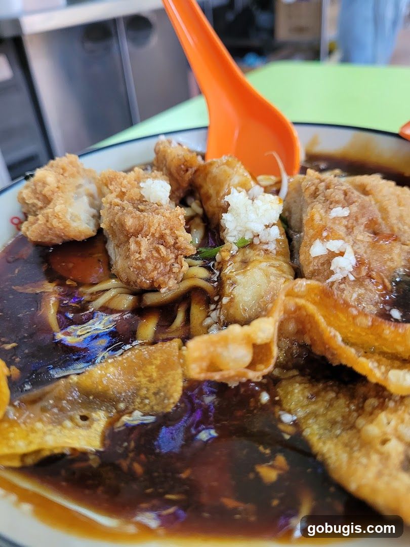 Noodles with Fried Toppings