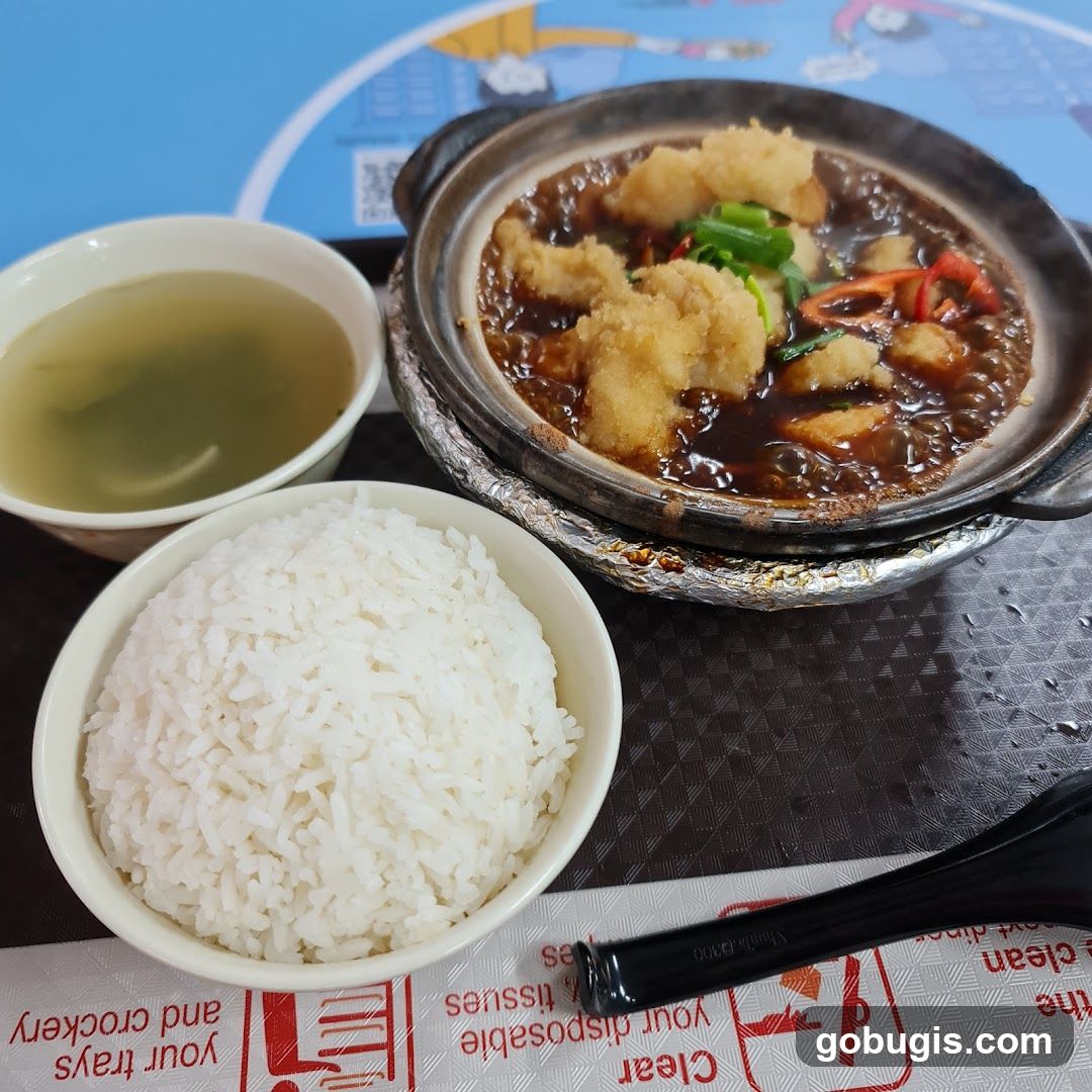 Claypot Dish with Rice and Soup