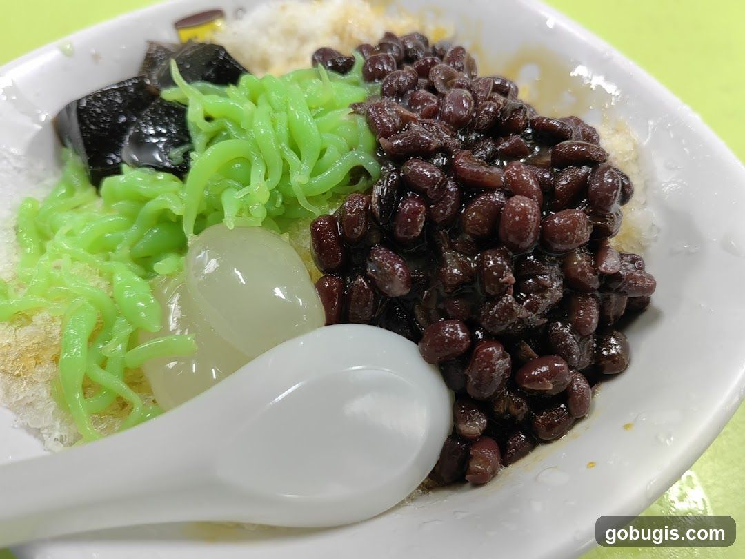 Dessert with Red Beans and Green Jelly