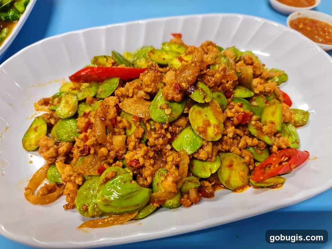 Stir-fried Stink Beans with Minced Meat