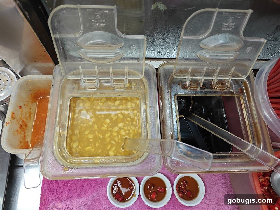 Condiment Station
