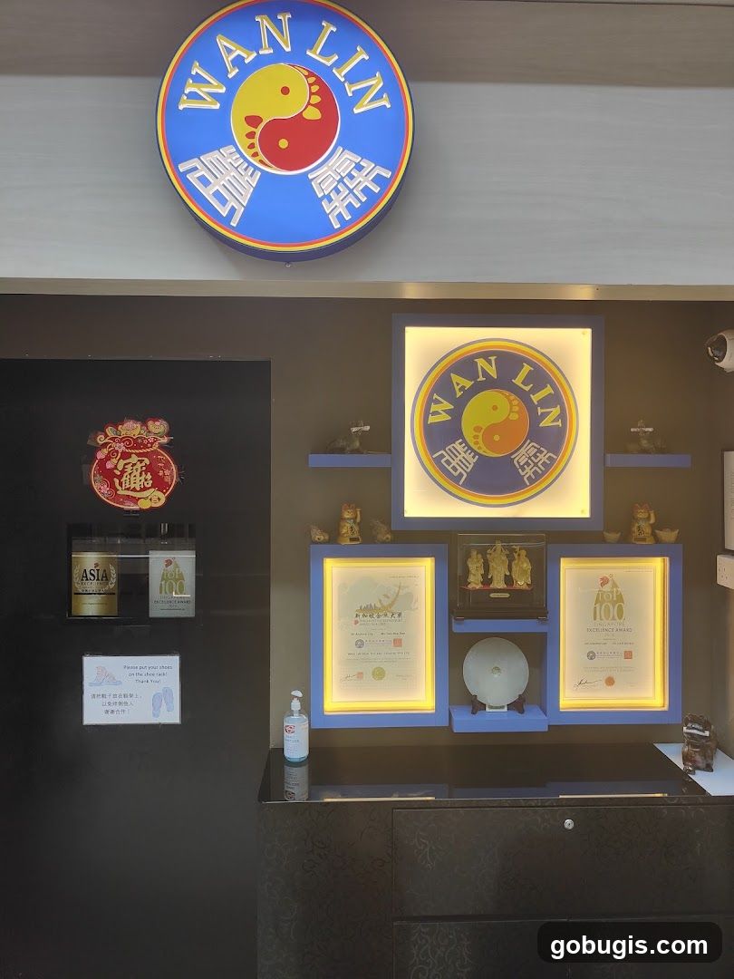 Wan Lin Storefront