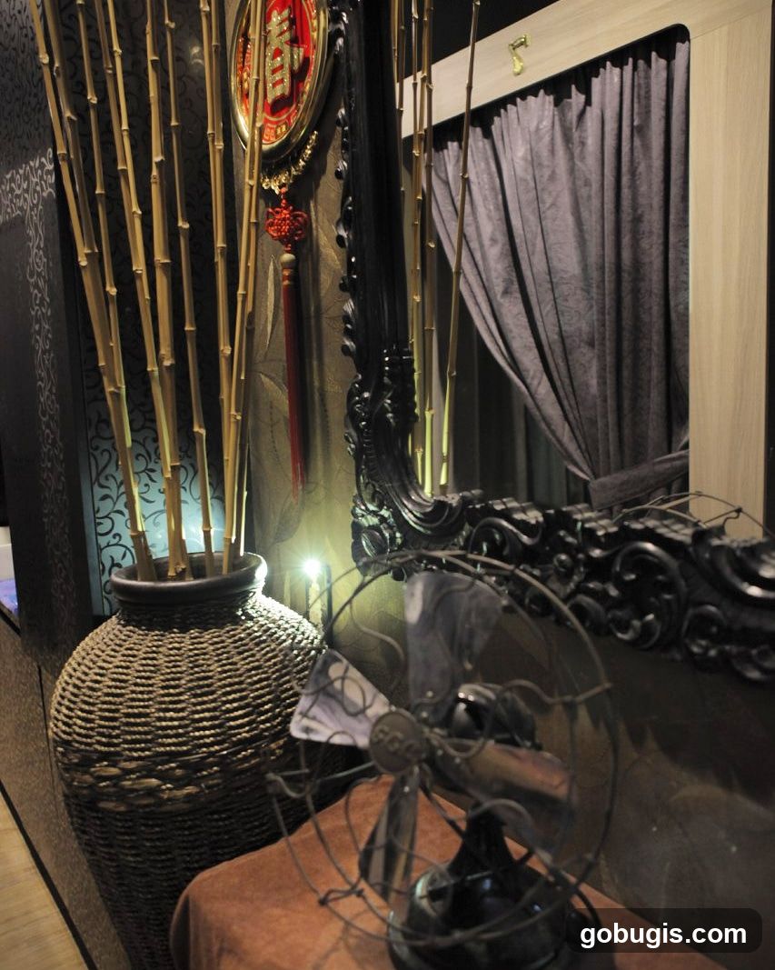 Ornate Interior Decor