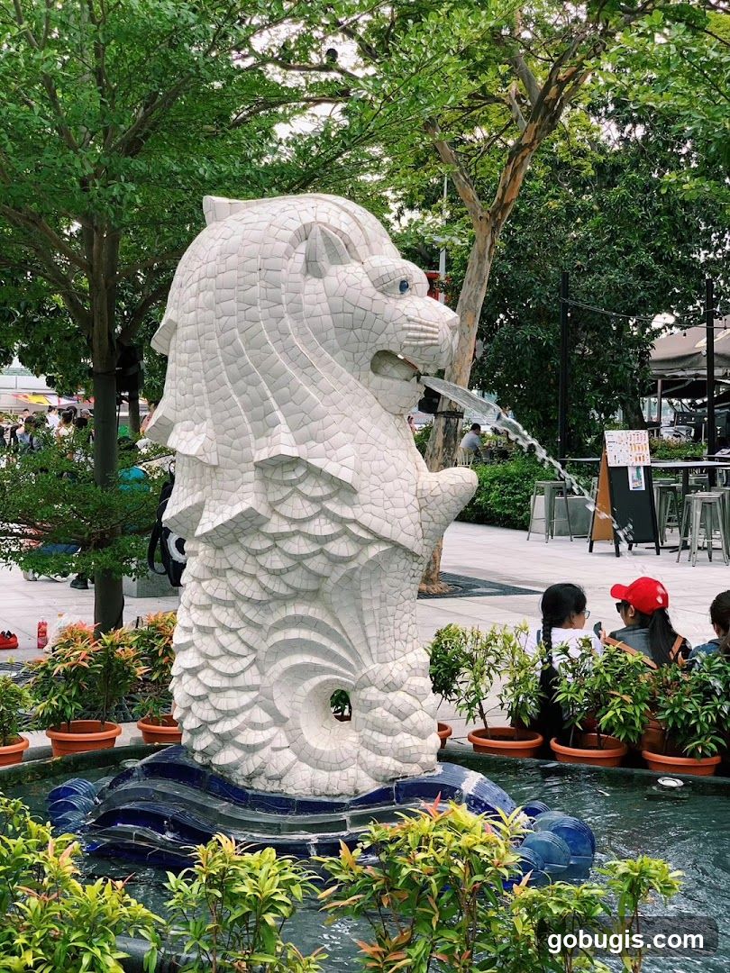 Merlion Fountain