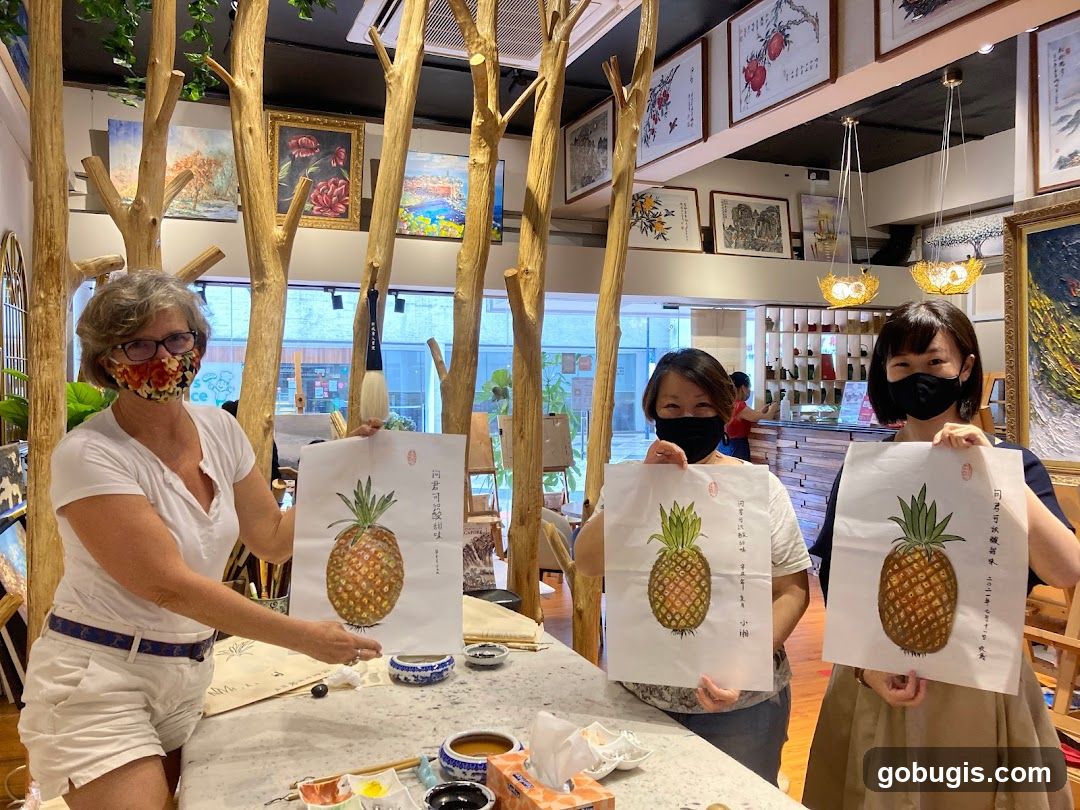 Art Class with Pineapples