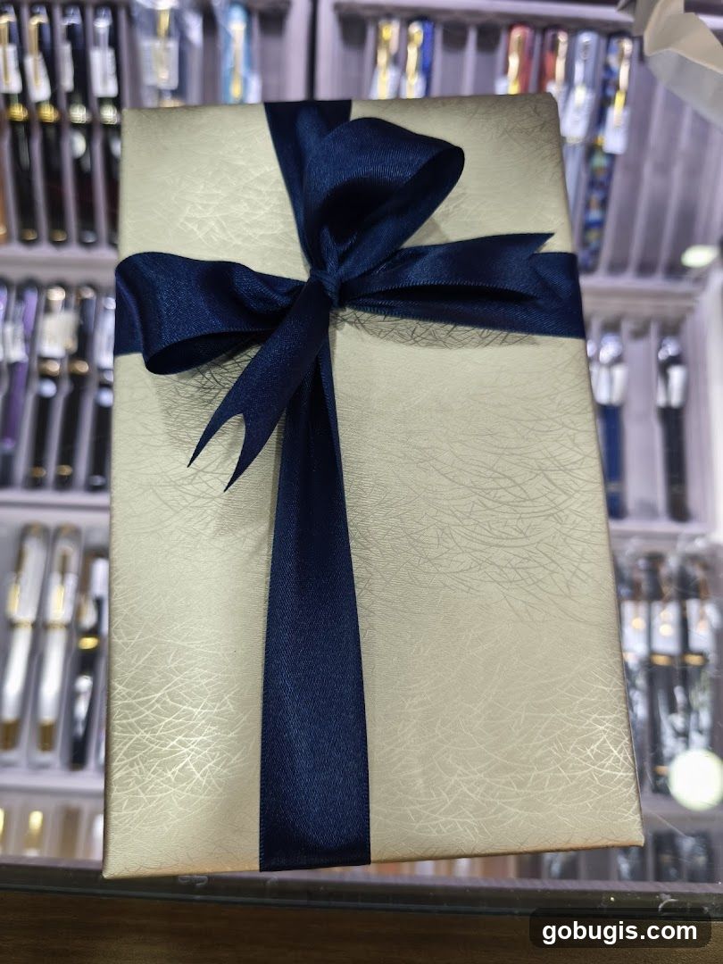 Gift Box with Pens Display