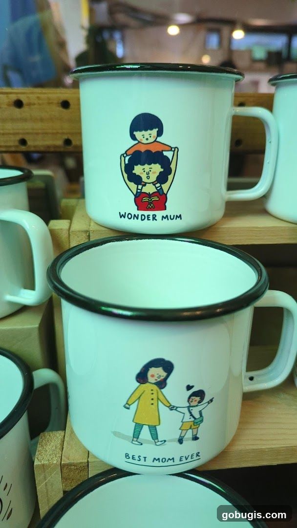 Enamel Mugs with Motherhood Illustrations