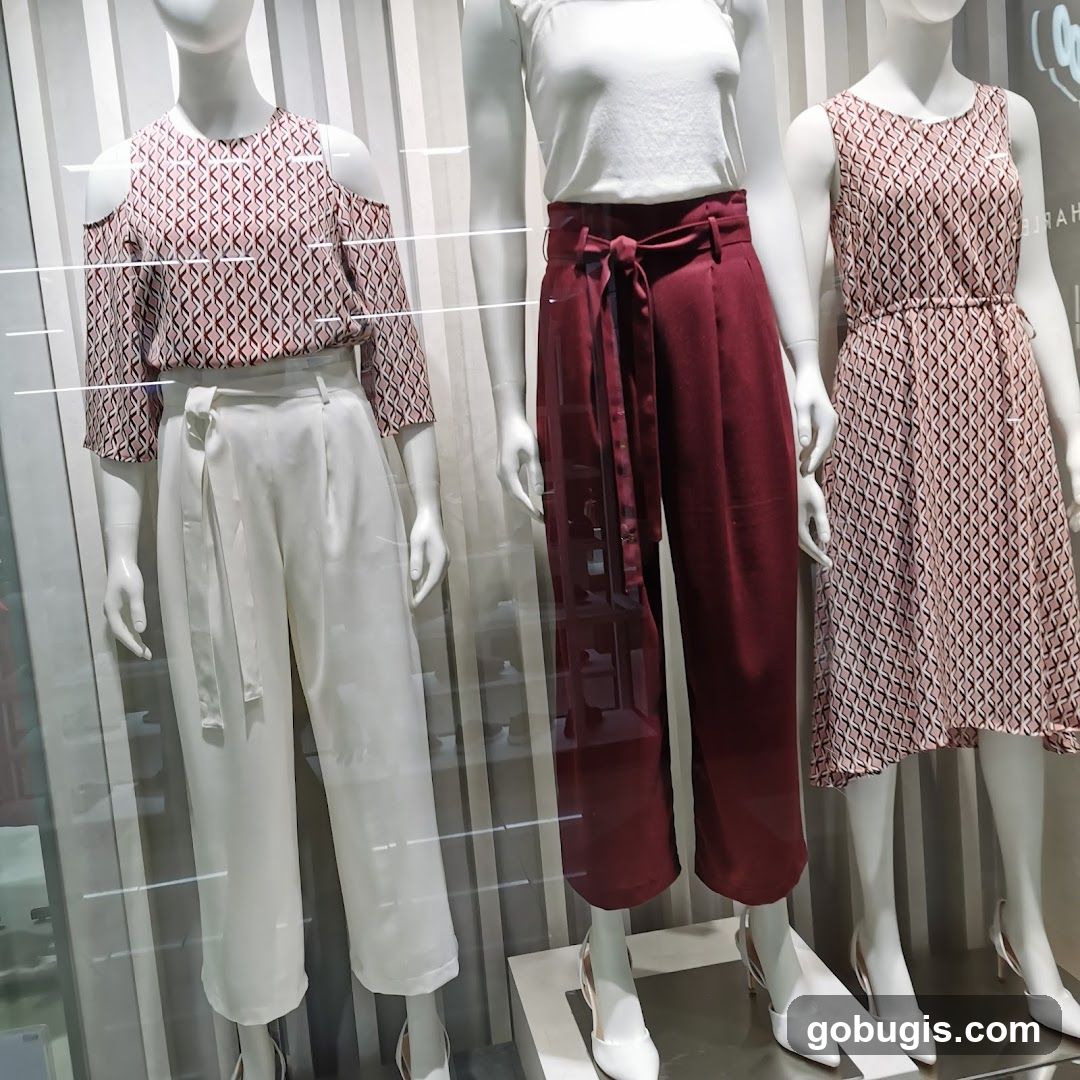 Mannequins in a store window