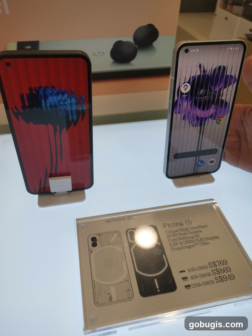 Nothing Phone (1) Display