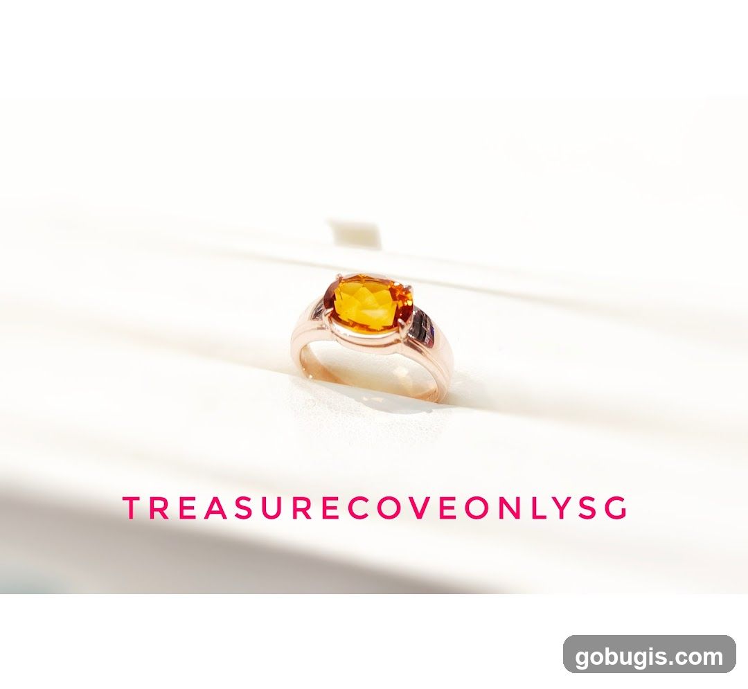 Ring with Gemstone