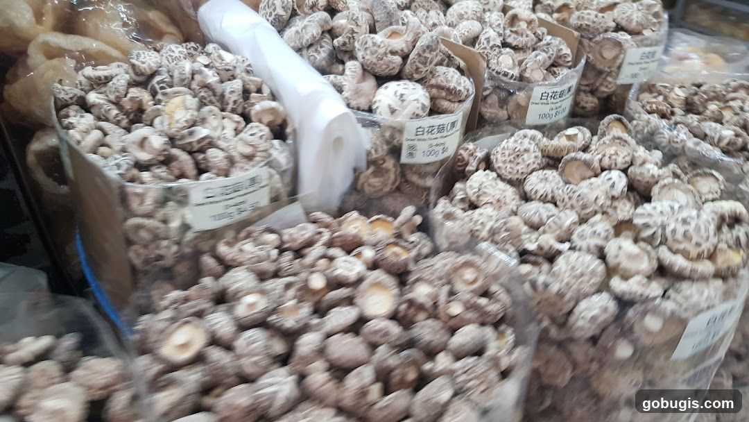 Dried Shiitake Mushrooms