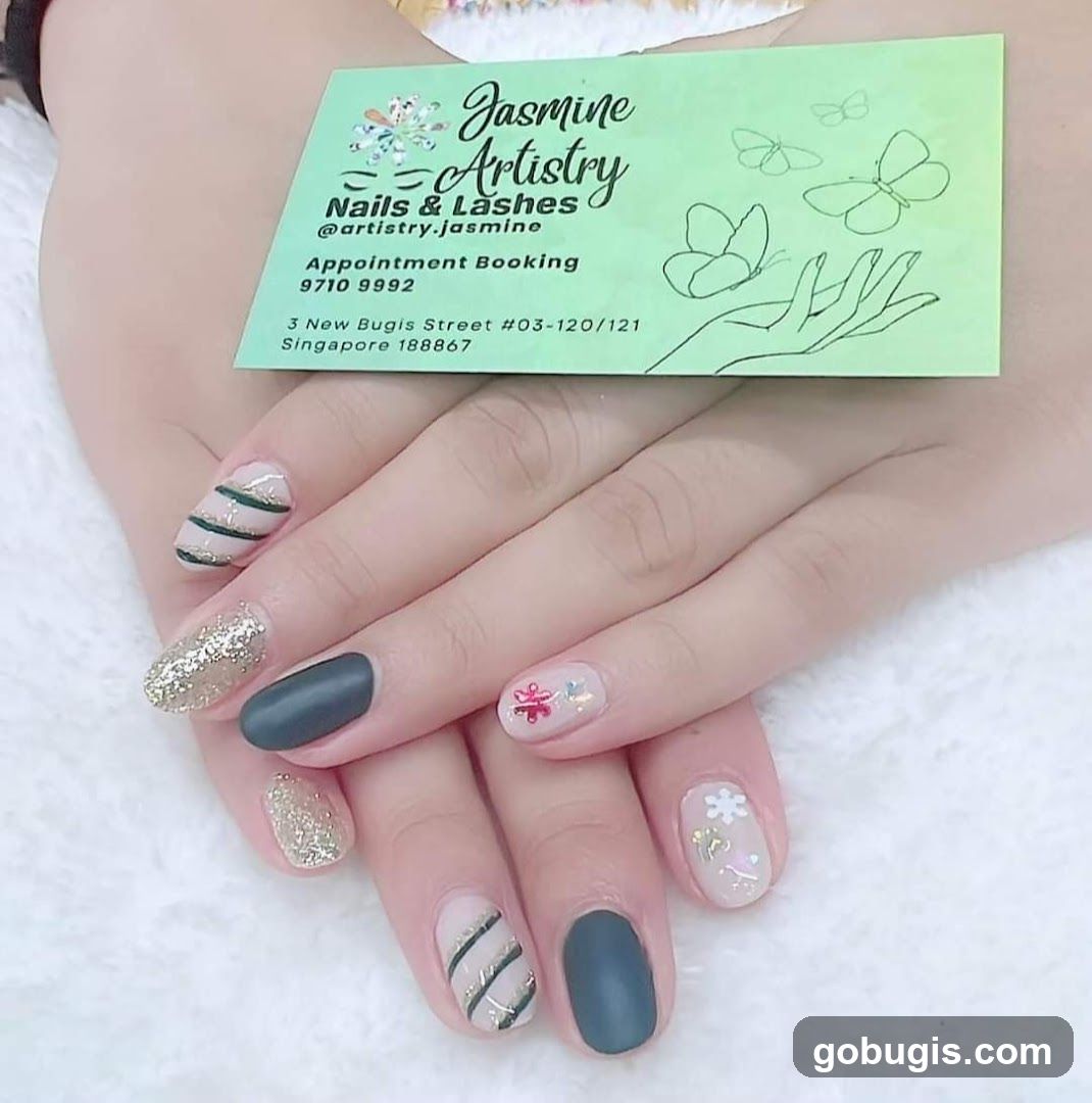 Nails & Lashes Business Card