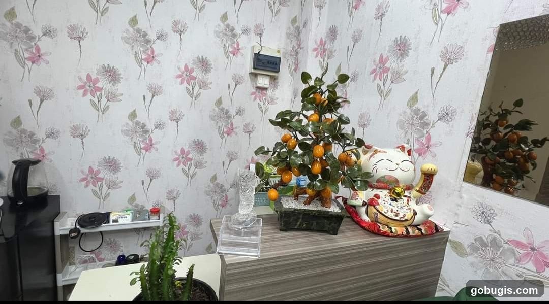 Decorative items on a shelf