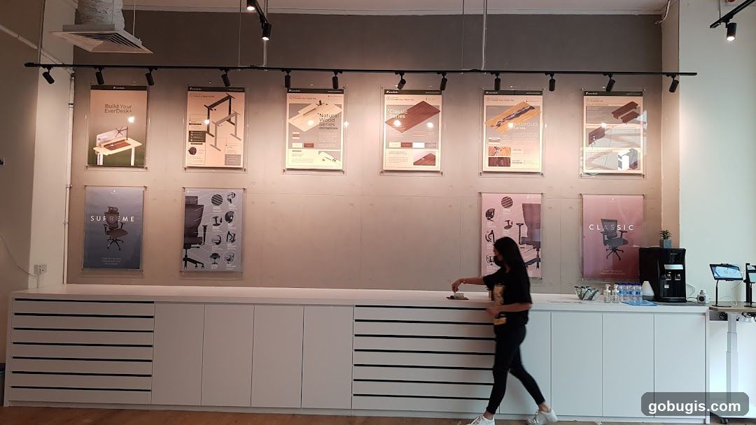 Office Furniture Showroom