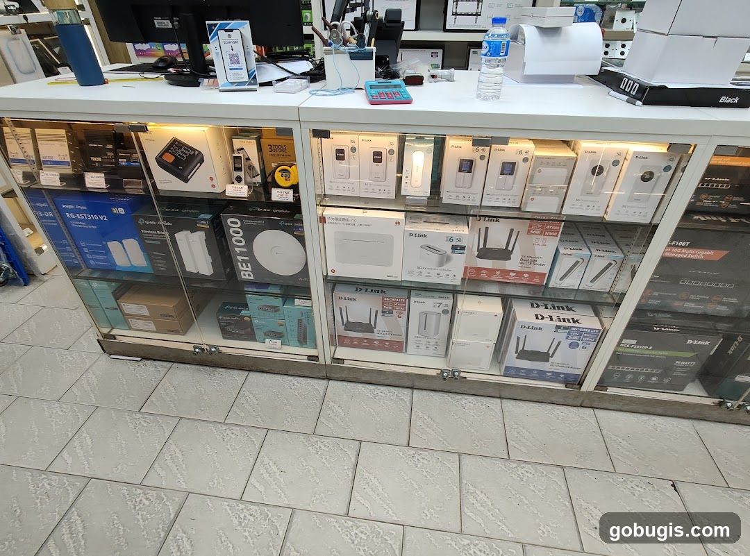 Electronics Store Display