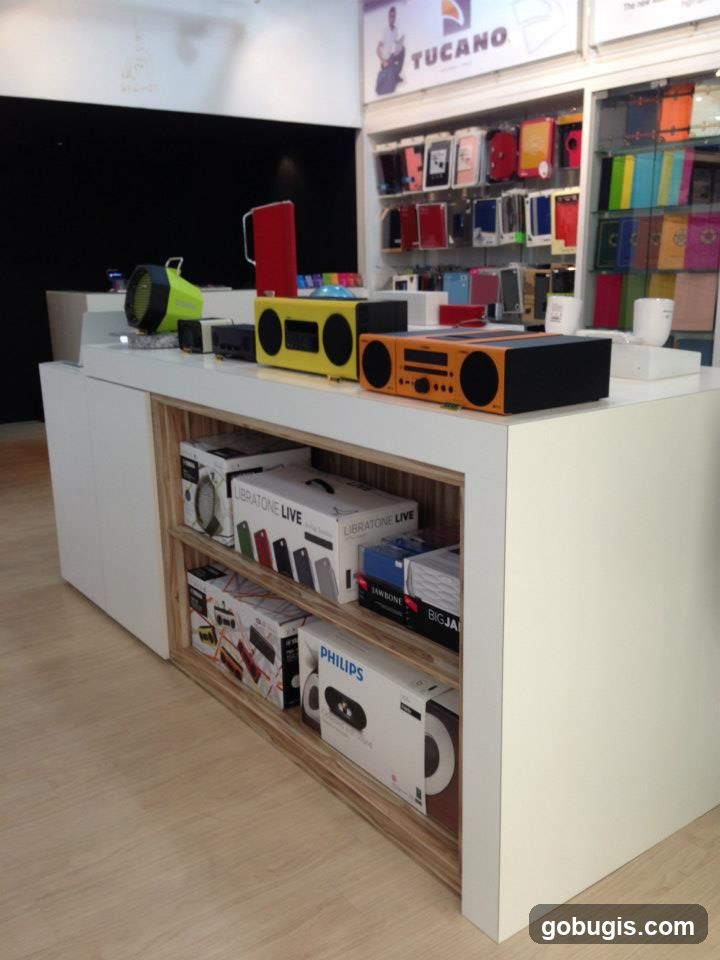 Electronics Store Display