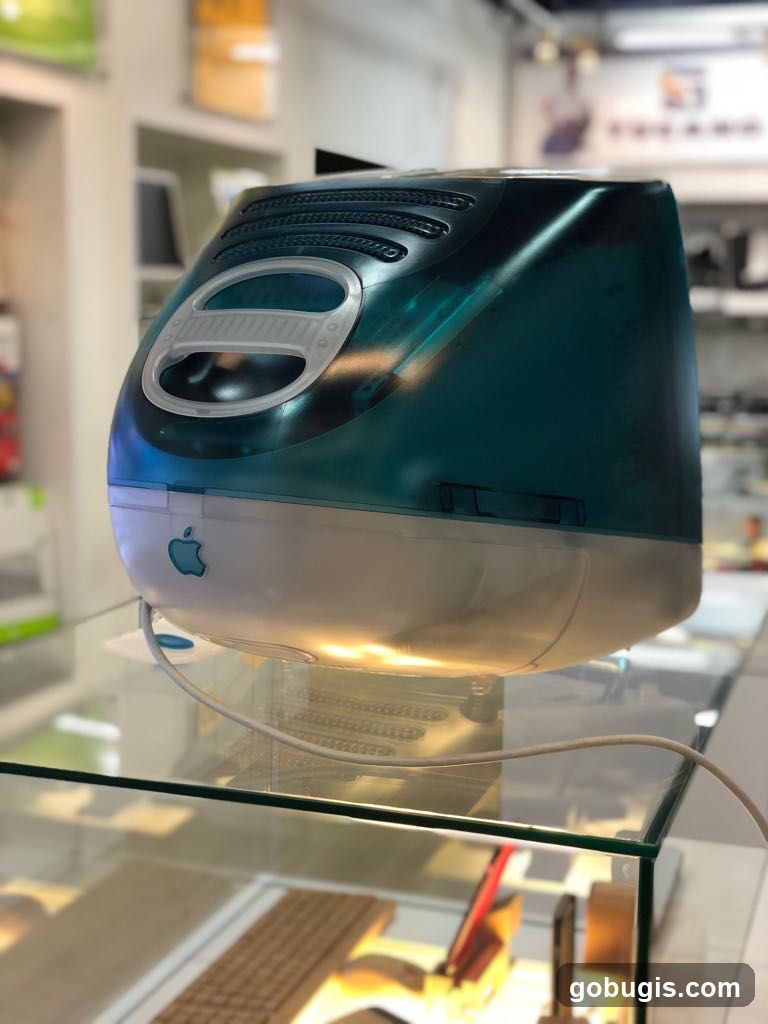 Vintage Apple iMac G3