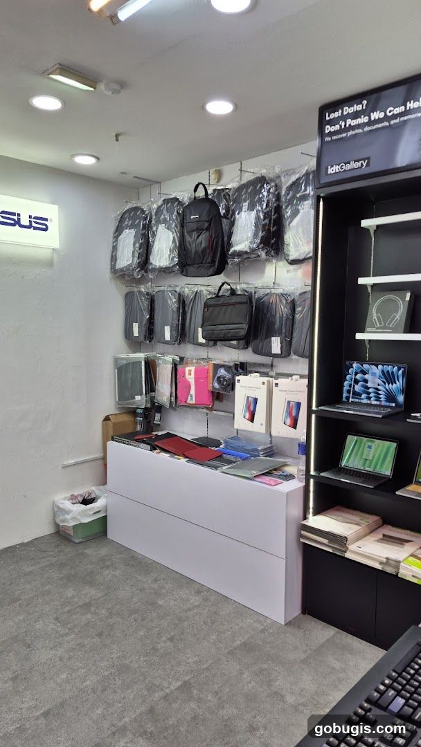 Computer Accessories Store