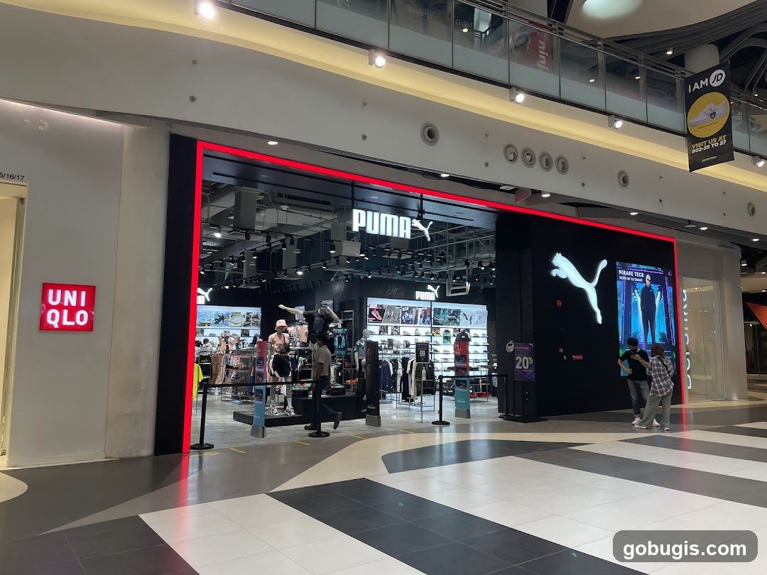 PUMA Bugis+