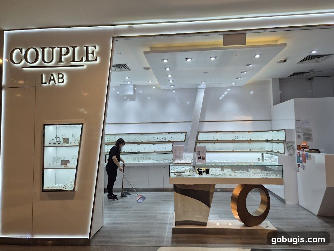 Couple Lab