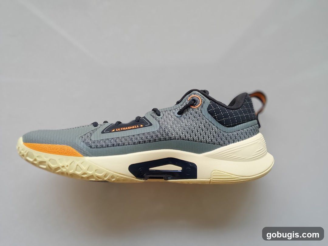 Athletic Shoe
