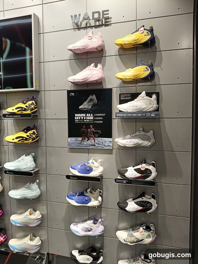 Wade Wade Shoes Display