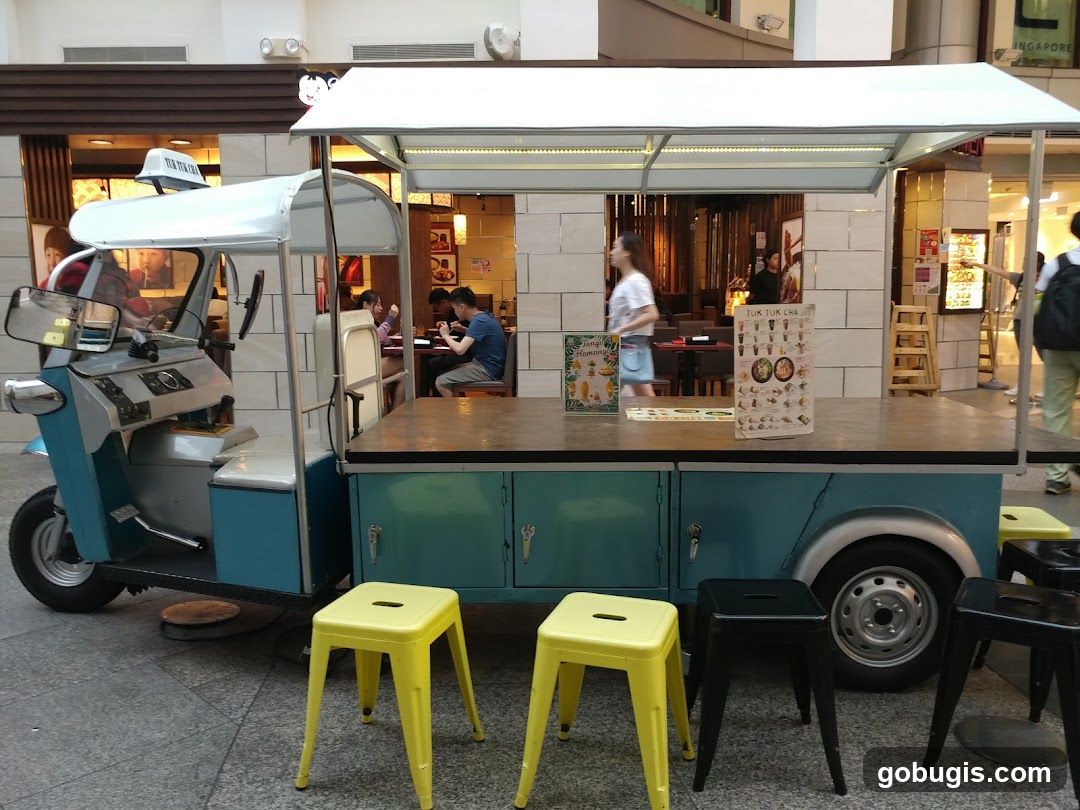 Tuk Tuk Cha Food Cart