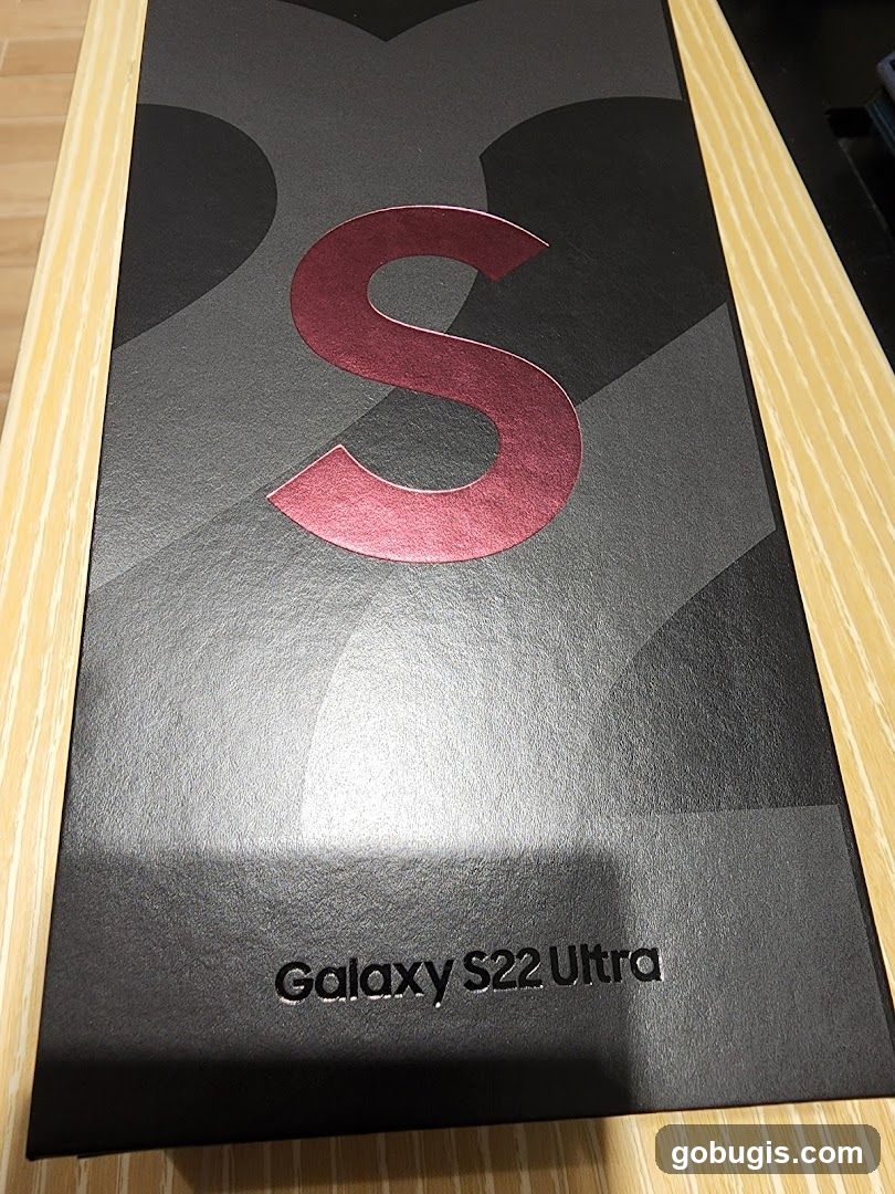 Samsung Galaxy S22 Ultra Box