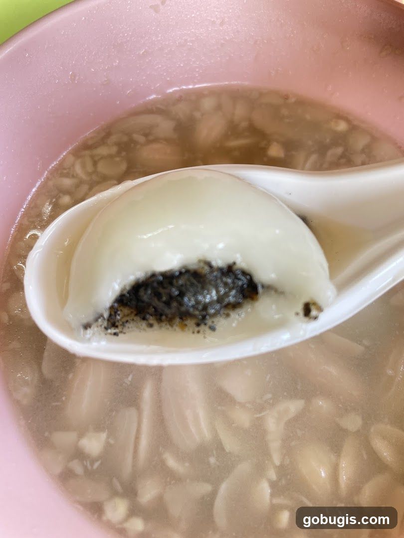 Black Sesame Tang Yuan