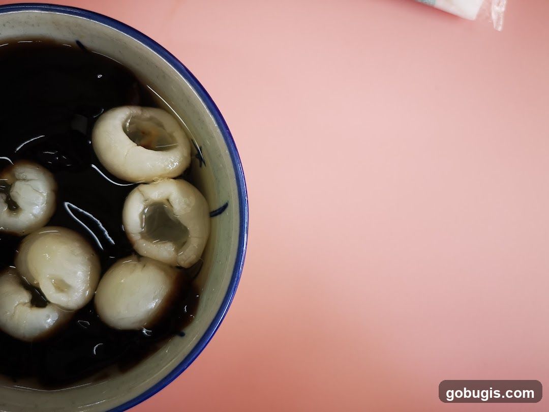 Lychee and Grass Jelly Dessert