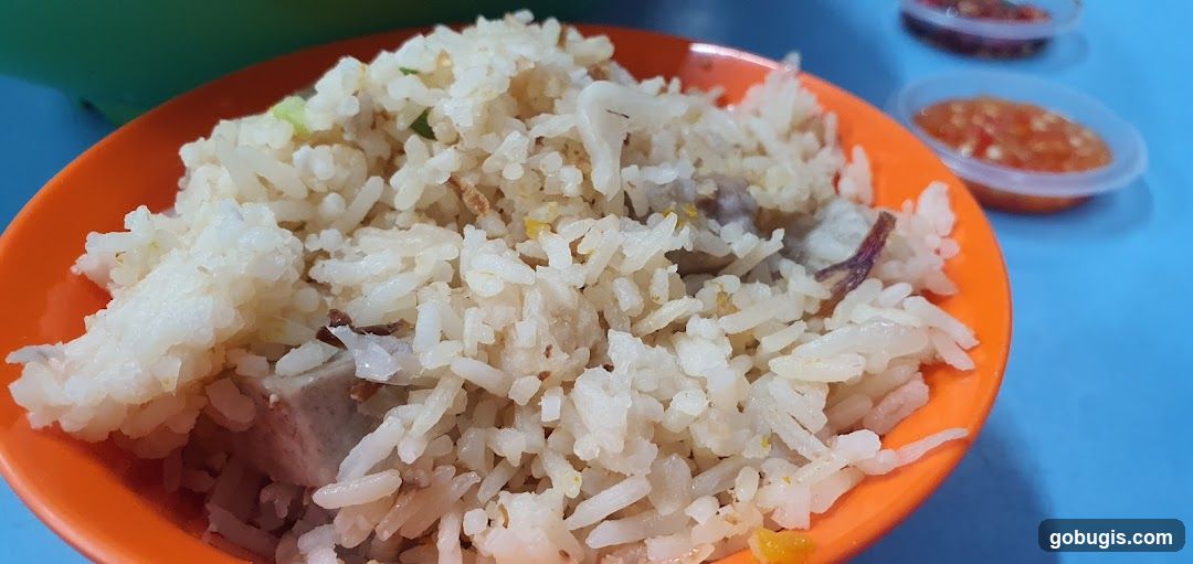 Fried Rice with Condiments