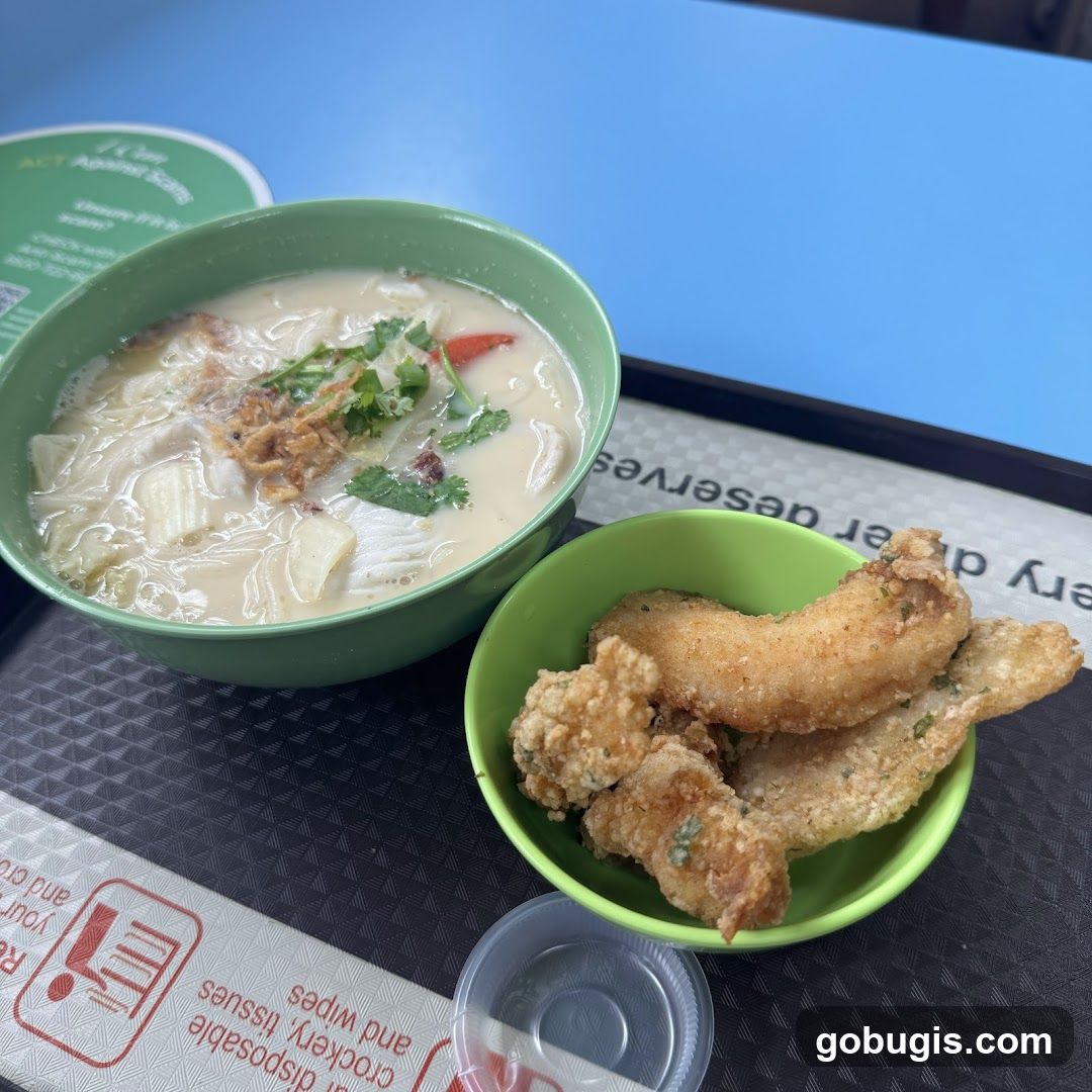 Noodle Soup and Fried Food