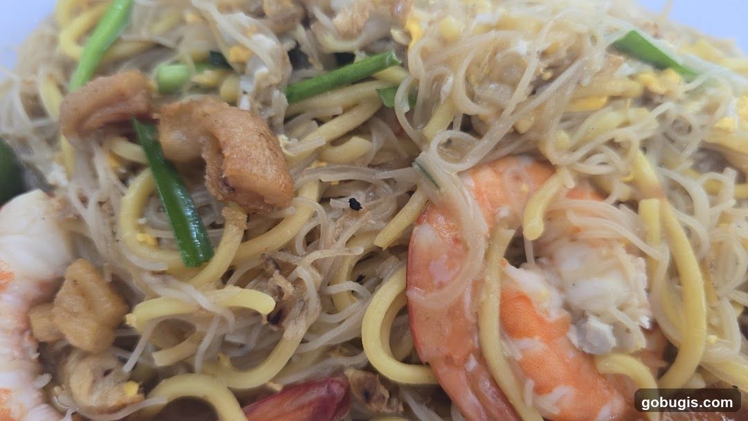 Noodles with Shrimp and Pork