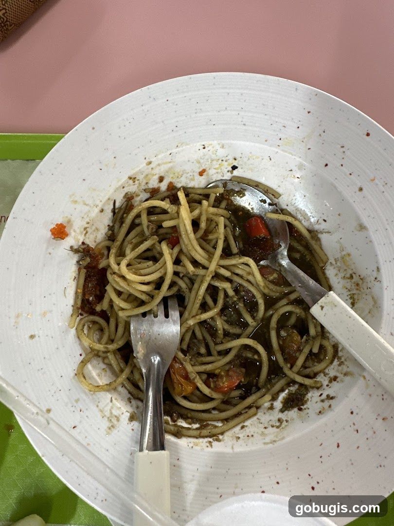 Spaghetti with sauce