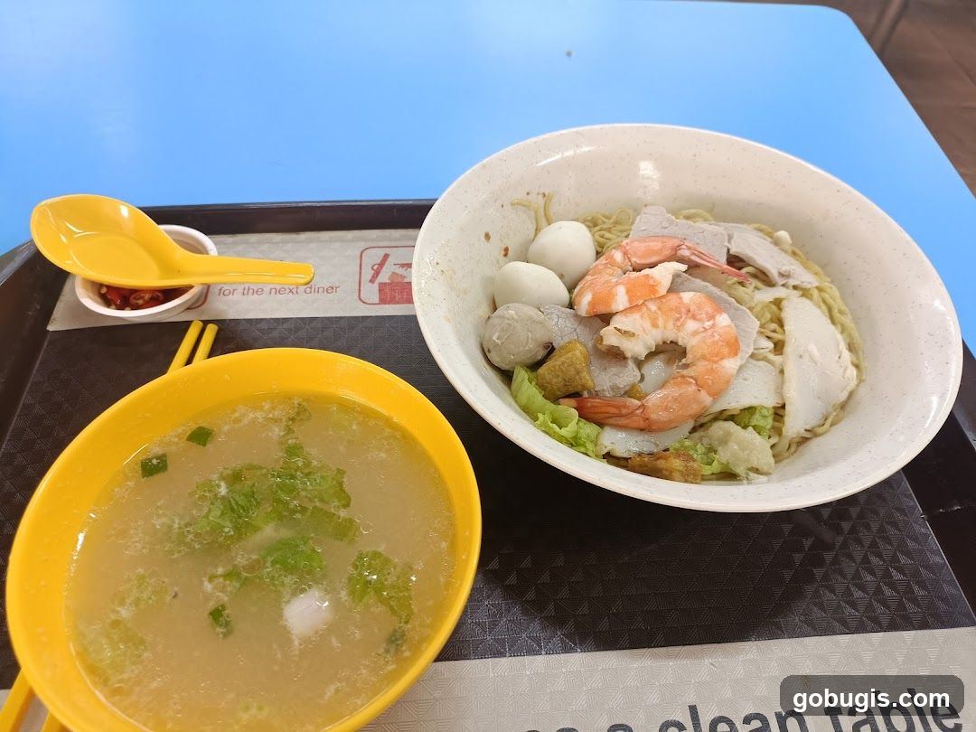 Noodles with Shrimp and Fish Balls