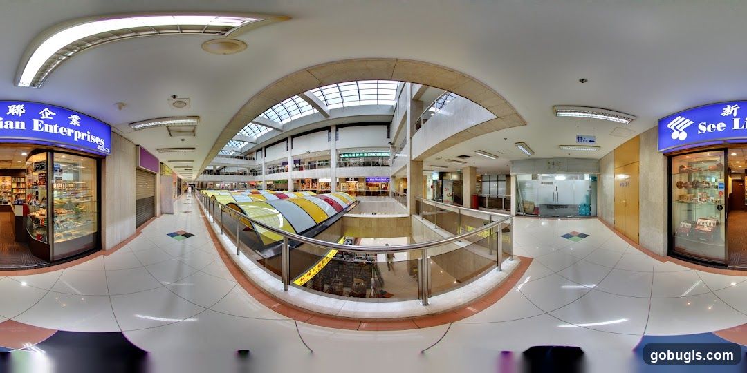 Indoor shopping mall atrium