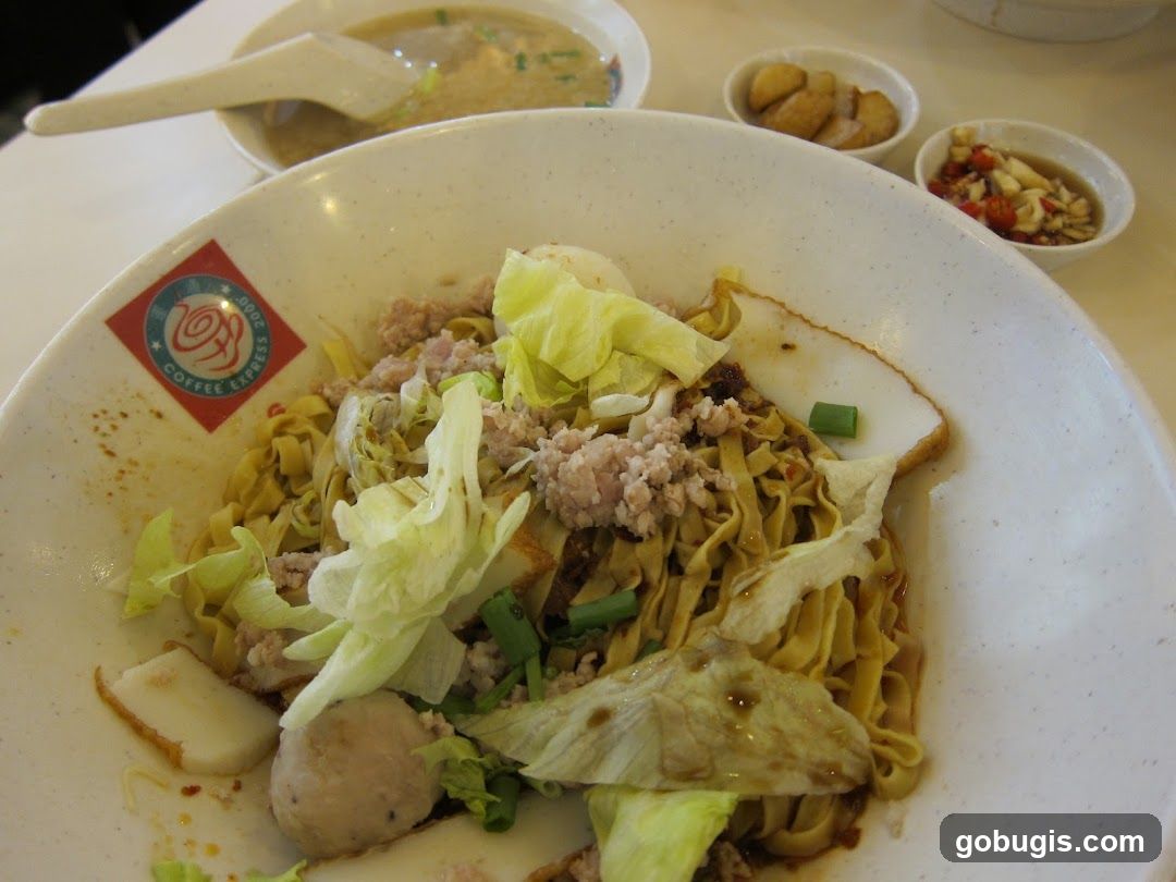 Noodles with Toppings