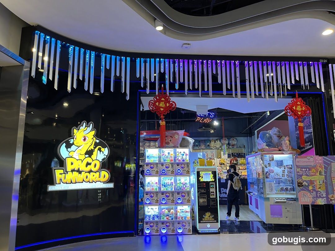 Paco FunWorld - Bugis+