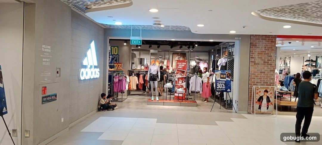 adidas Originals Bugis Plus