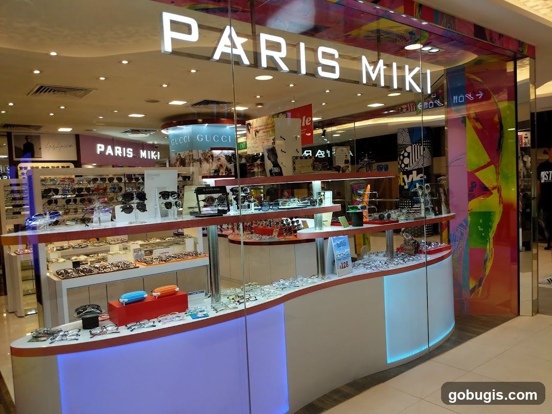 Paris Miki