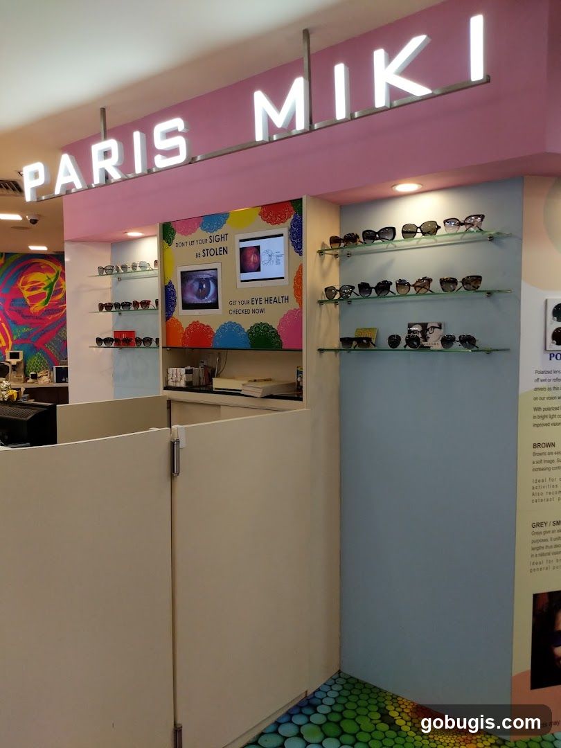 Paris Miki