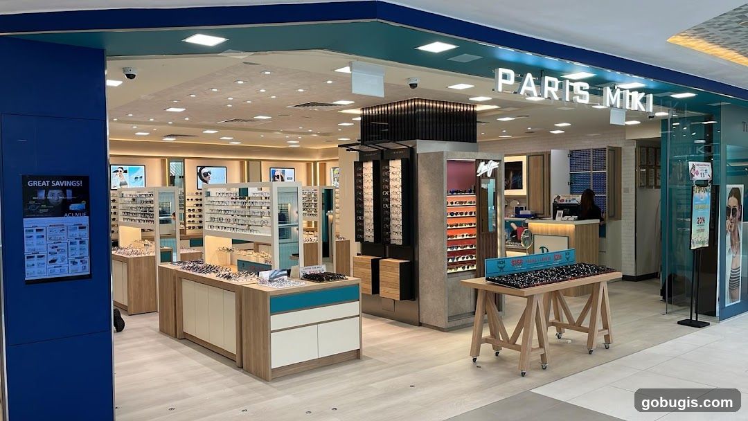 Paris Miki Optometrist Storefront