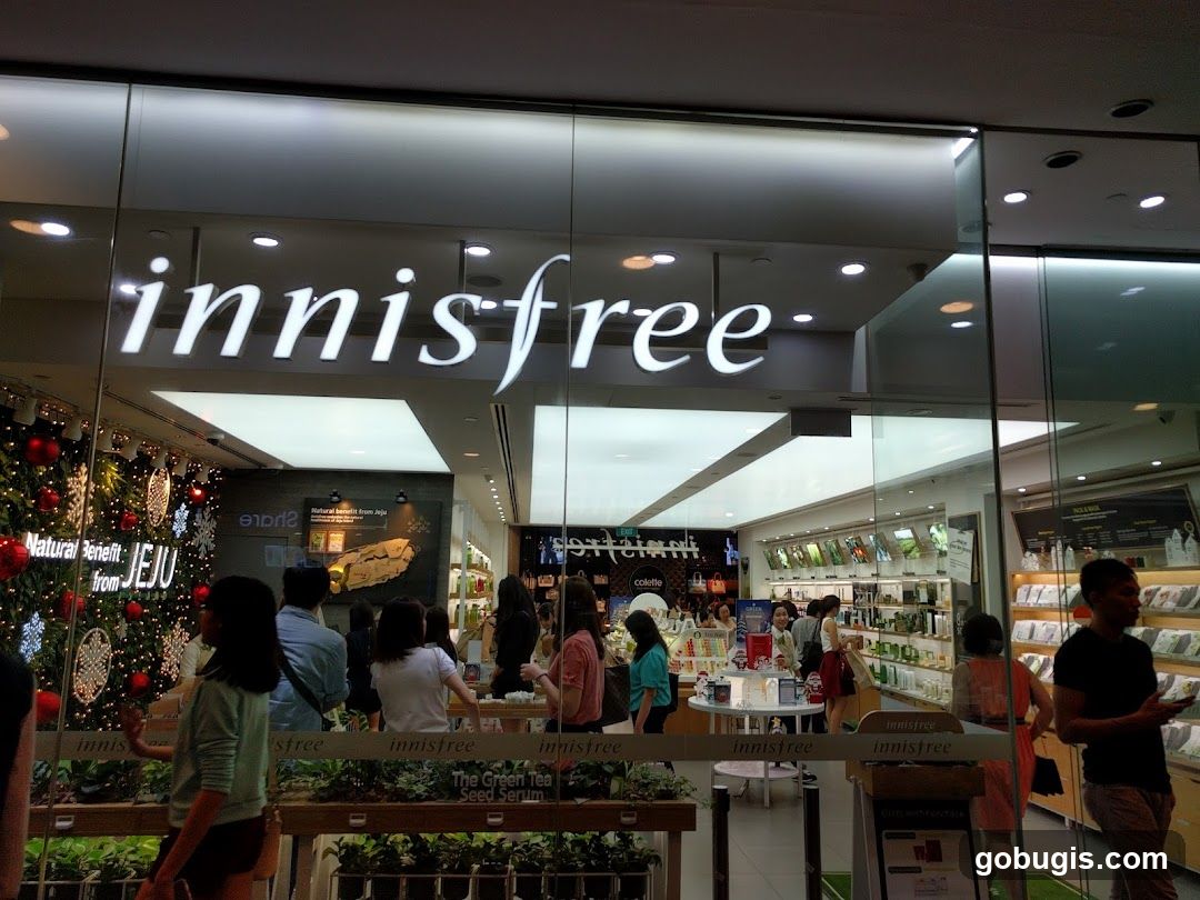 Innisfree Storefront