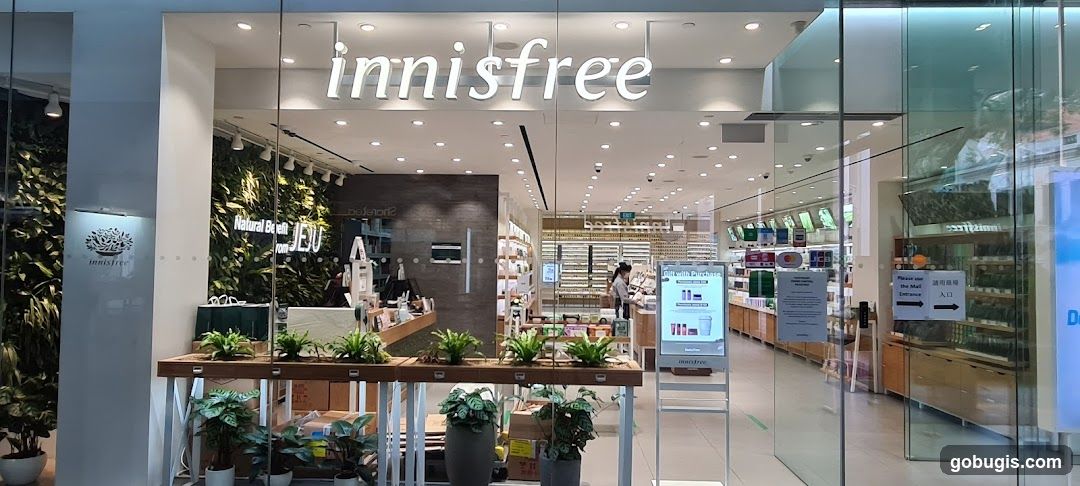 Innisfree Storefront