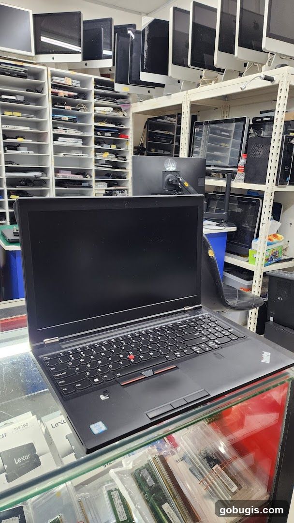 Computer Store Display