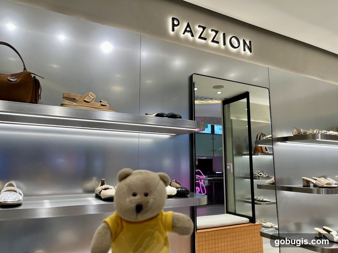 PAZZION Shoe Store Interior