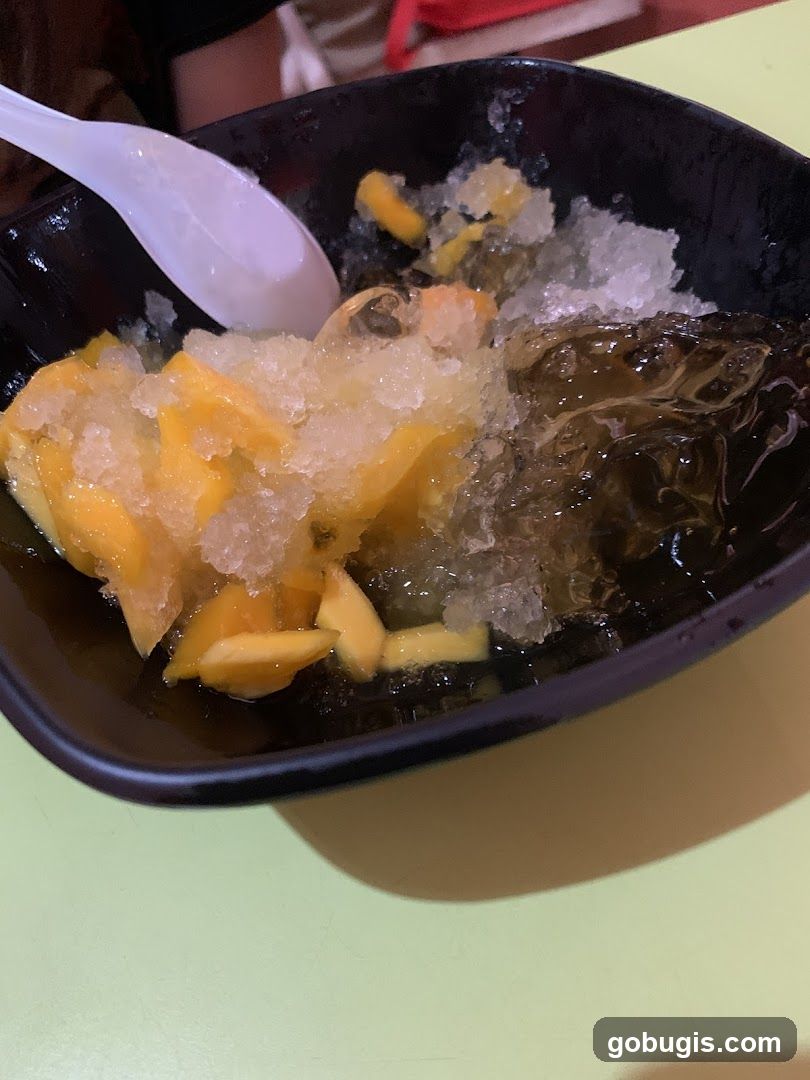 Mango Grass Jelly Dessert